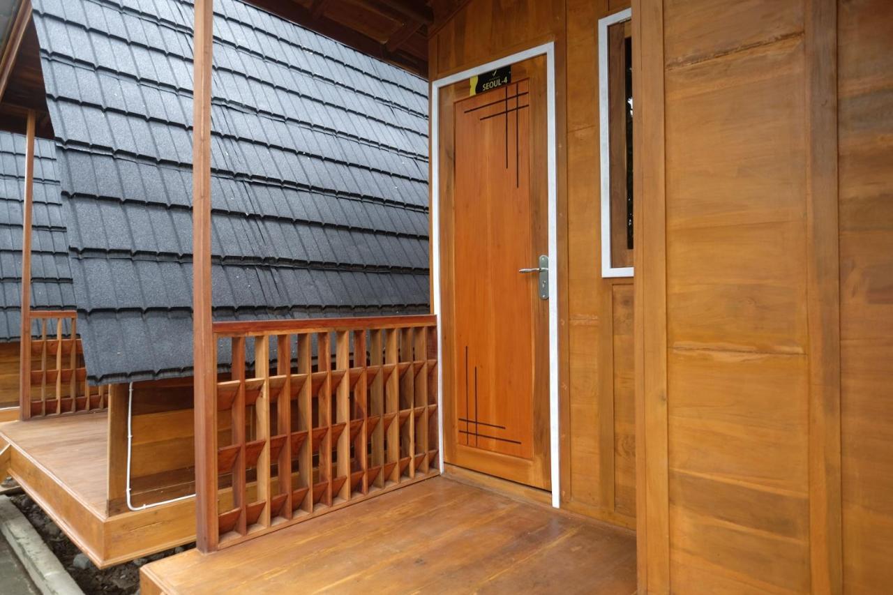 Urbanview Villa Lukulo Kebumen By Reddoorz Exterior photo